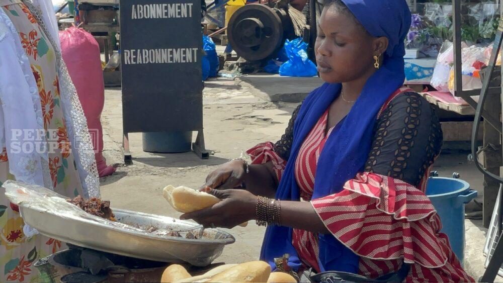 Kone Fatoumata-Vendeuse de pain condiments