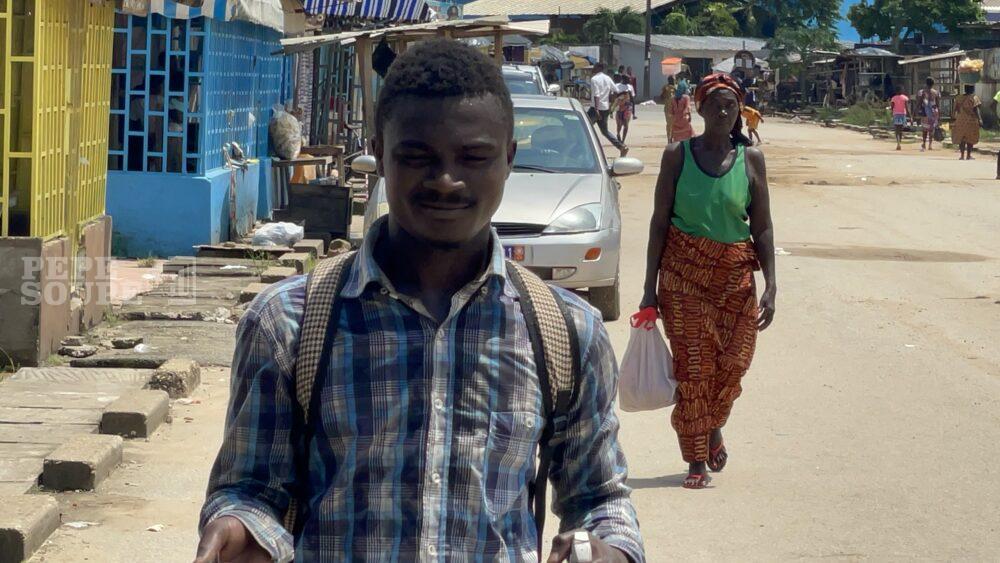 Kouassi-Kouamé-Fabrice-dans-les-rues-du-nouveau-quartier