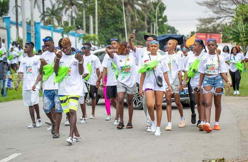 Marche Sportive “HAPPY RUN 2024” : Un Succès Retentissant à Cocody
